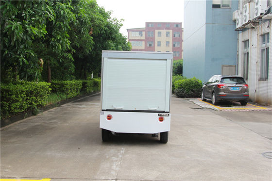 Małe pojazdy elektryczne Utility 2 miejsca Sanitation Car With Door Using Road Sweeper